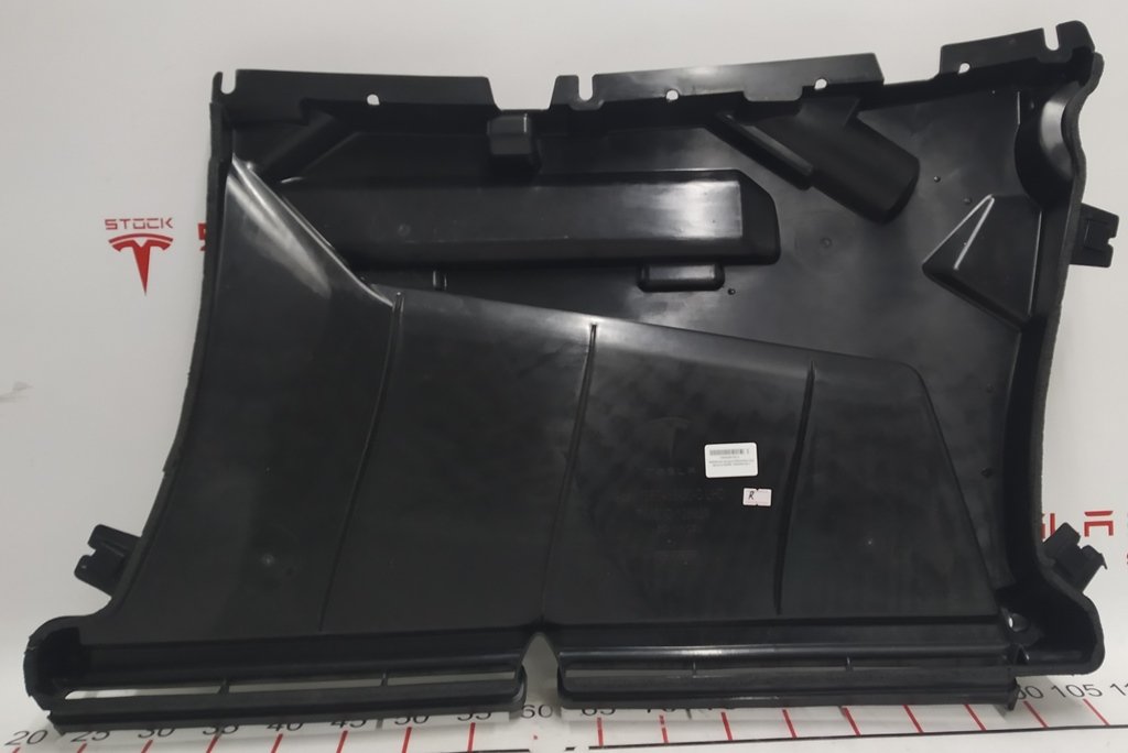 14 1060466-00-С m Dyfuzor wlotu powietrza do NOWEGO filtra Tesla model S REST 1060466-00-С